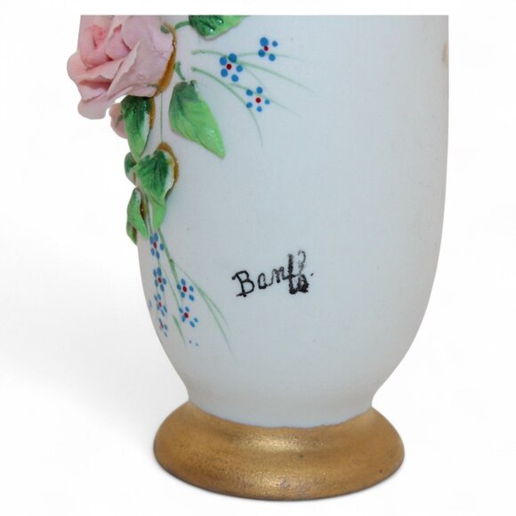 Vintage George Fine China Bud Vase Handpainted Pink Roses Gold Base Banff Japan - Picture 3 of 7